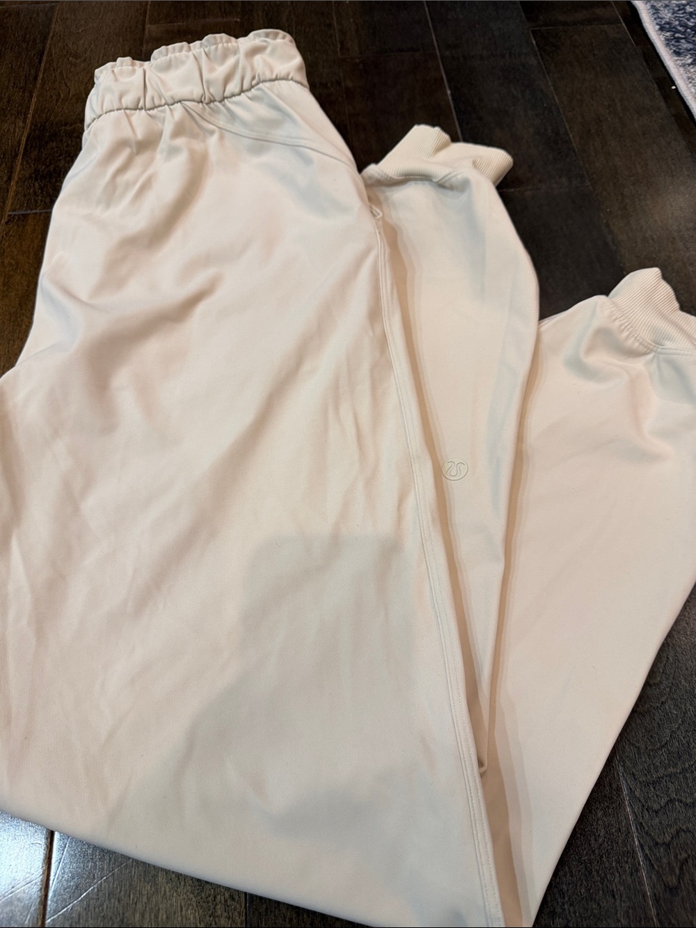 Team Canada Lululemon athletica joggers - Picture 11 of 11